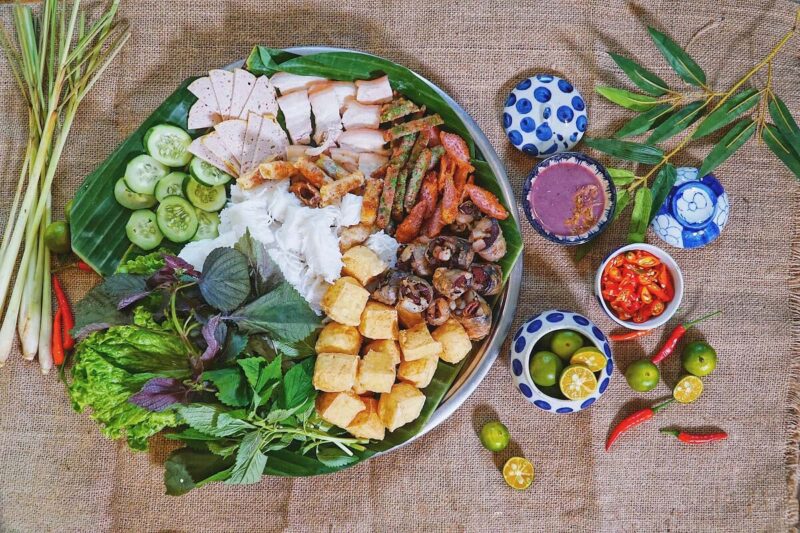 Ảnh bún đậu mắm tôm đầy đủ thêm xả