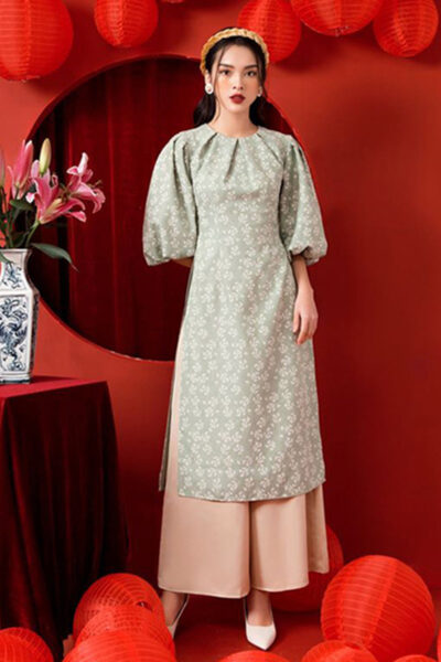 Áo dài cách tân tay phồng cổ điển