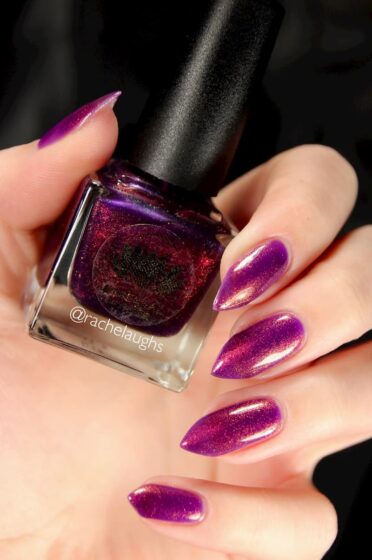 Top những Mẫu nail móng mắt mèo phối nhũ