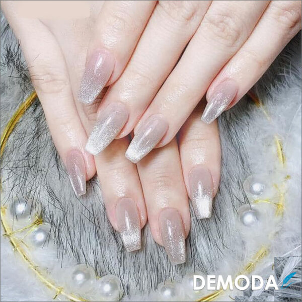 mẫu nail mắt mèo trắng