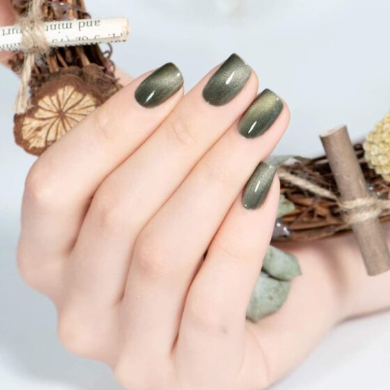 Top những Mẫu nail móng mắt mèo xanh rêu