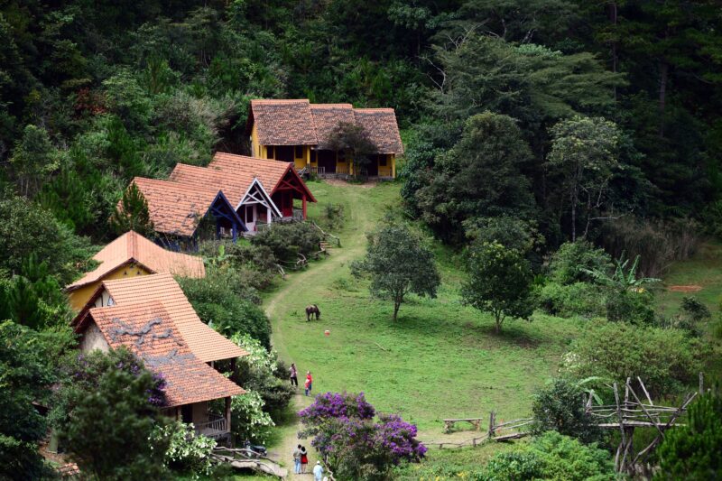 Ảnh quê hương căn nhà mái ngói