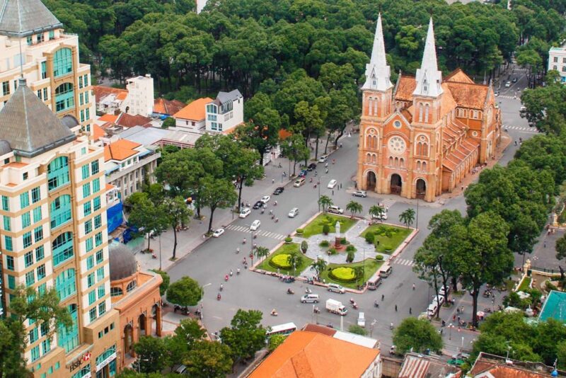 Ảnh Sài Gòn - nhà thờ Đức Bà vào ban ngày