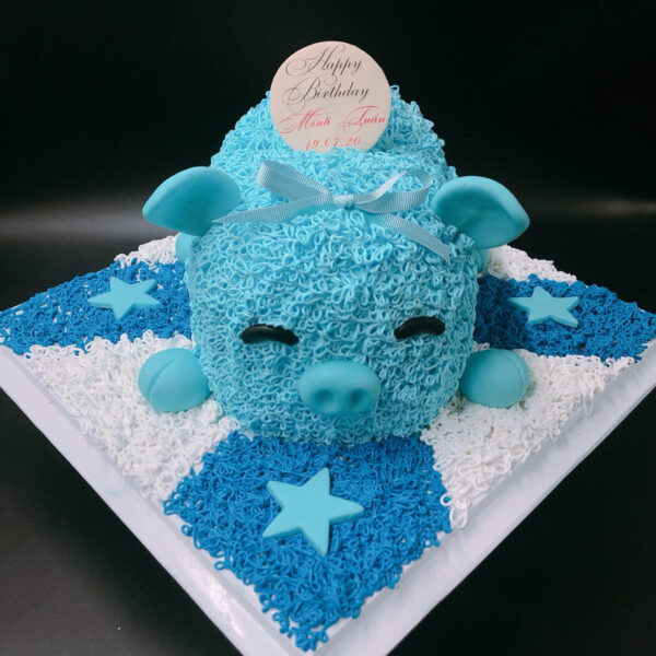 Bánh sinh nhật con heo cho bé trai tuổi Hợi