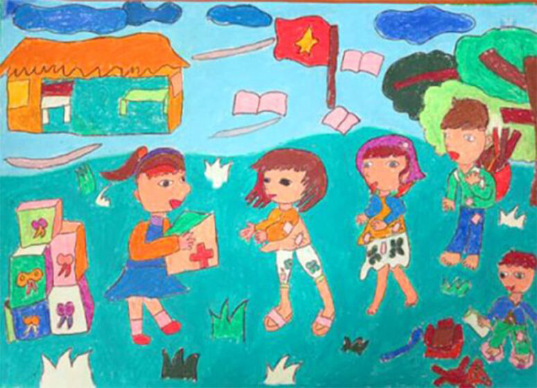 vẽ tranh vui chơi ở sân trường